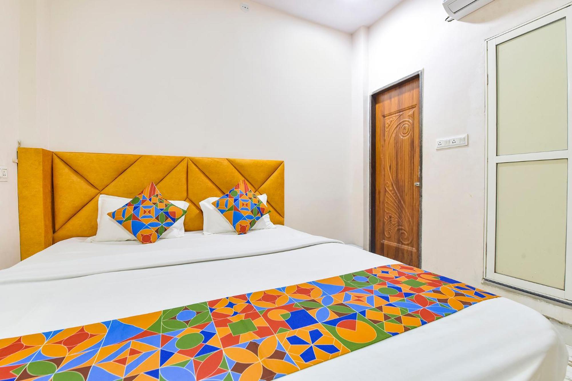 Fabhotel Somnath Ujaim Exterior foto